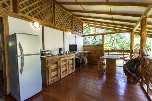 Passion Fruit Lodge