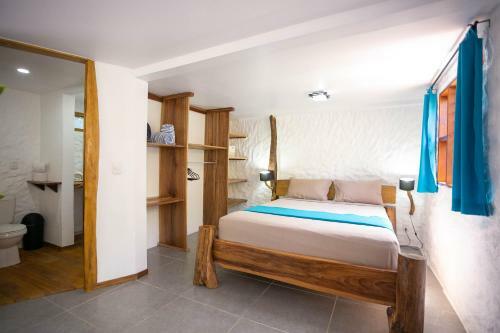 Passion Fruit Lodge