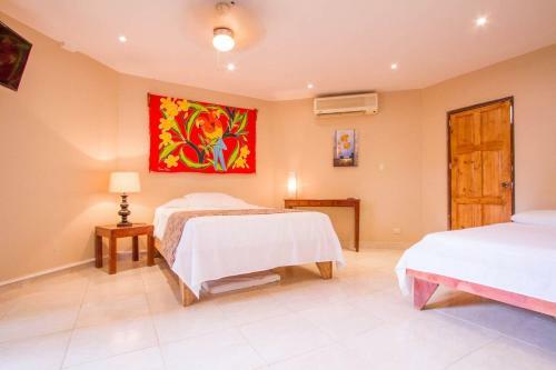 Tamarindo Village Hotel
