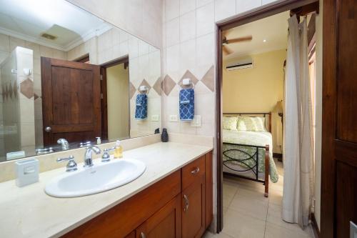 Apartamento Luxury Pool View Beach Access - M16