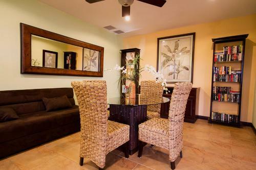 Apartamento Monaco Condominiums