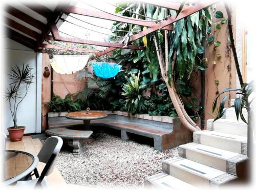Hostal Gaudy S Hostel