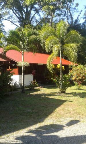 Posada Cabinas Nirvana Ecolodge