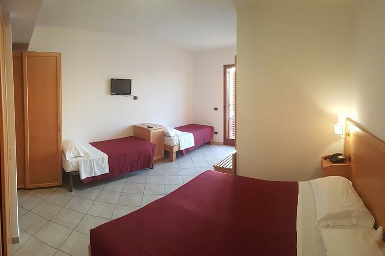 Hotel Corallo Calav�