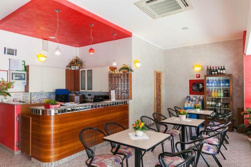 Hotel Sandra