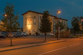 Hotel Maranello Village