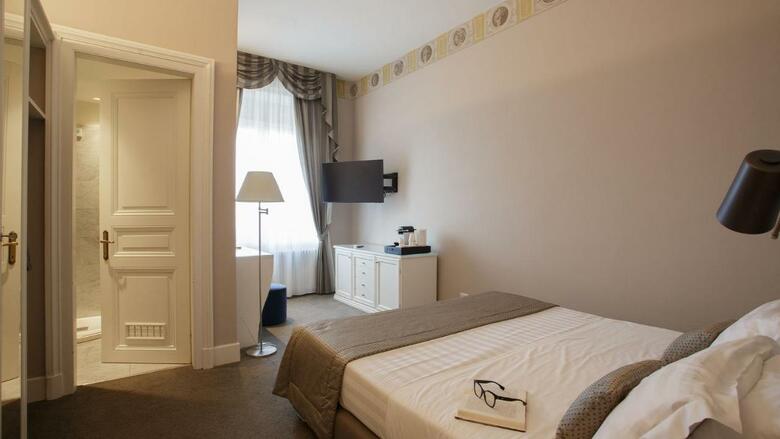 Hotel Camin Luino
