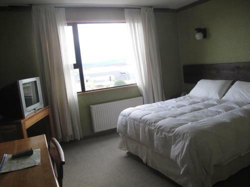 Hotel Saltos Del Paine