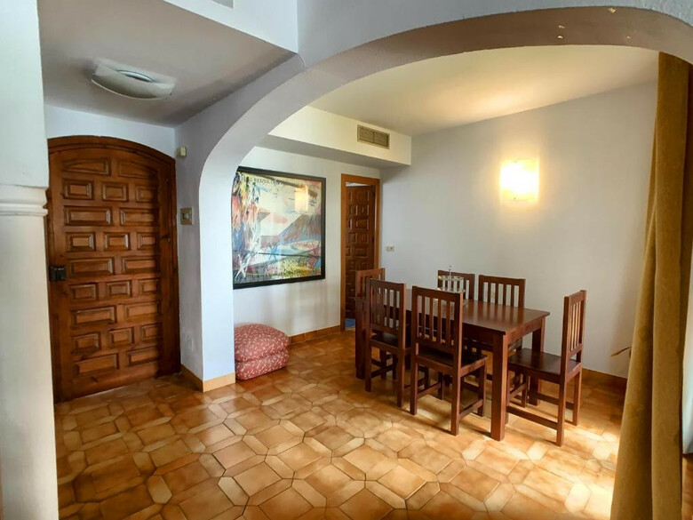 Hotel Apartamentos Perla Marina