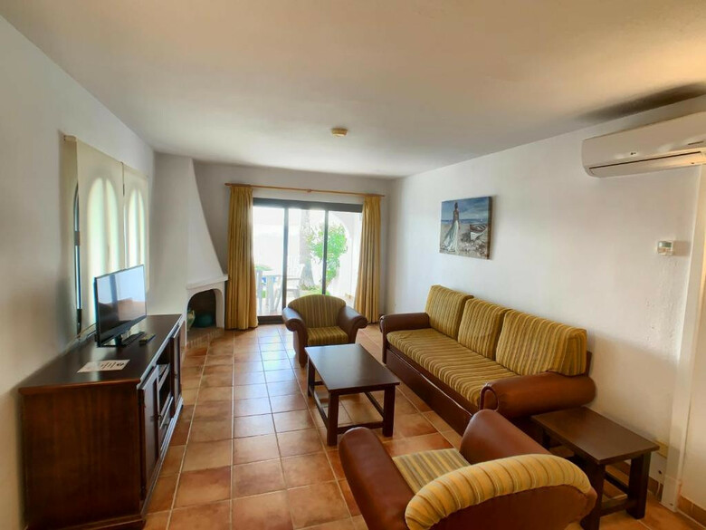 Hotel Apartamentos Perla Marina