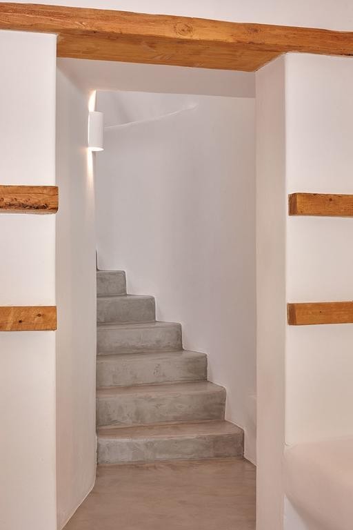 Hotel Ayoba Santorini