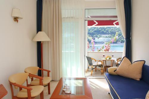 Boutique & Beach Hotel Villa Wolff
