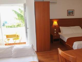 Gargamelo Restaurant & Pension
