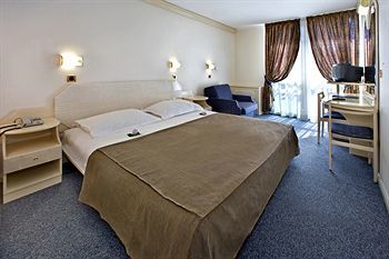 Hotel Laguna Gran Vista