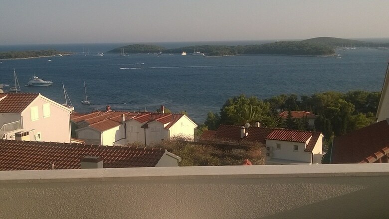 Apartamento J & B Holiday House