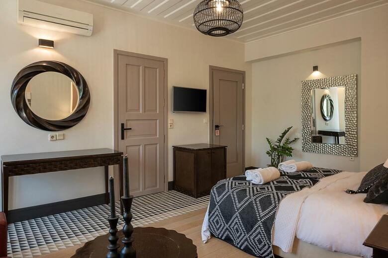 Hotel Vranas Studios