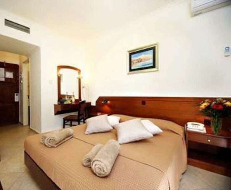 Arkadi Hotel