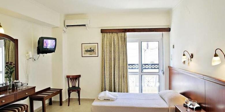 Arkadi Hotel