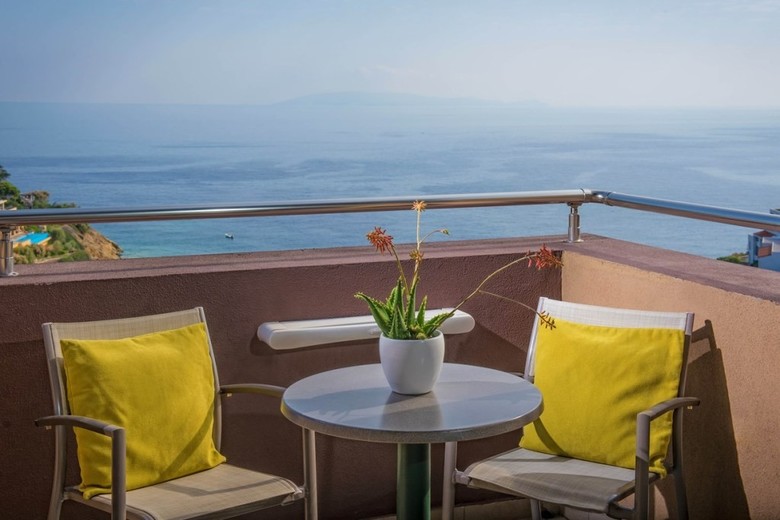 Blue Bay Resort & Spa Hotel