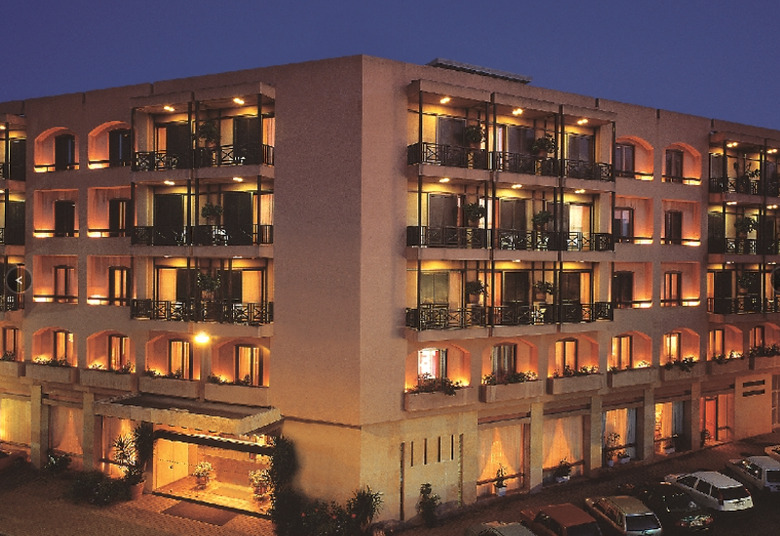 Akali Hotel