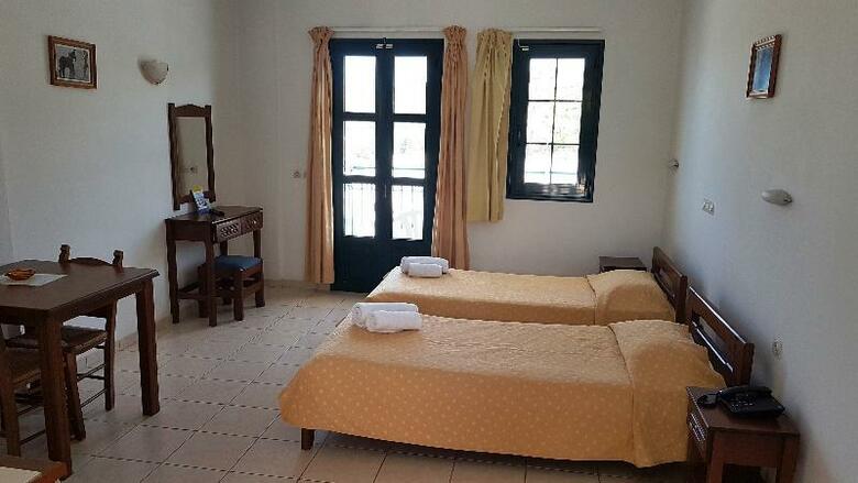 Apartments Camari Garden Hotel