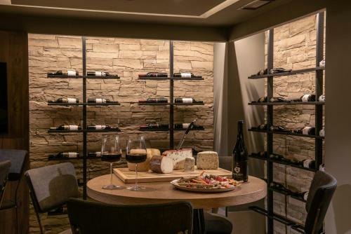 Hotel Paralos Venus Suites Adults Only
