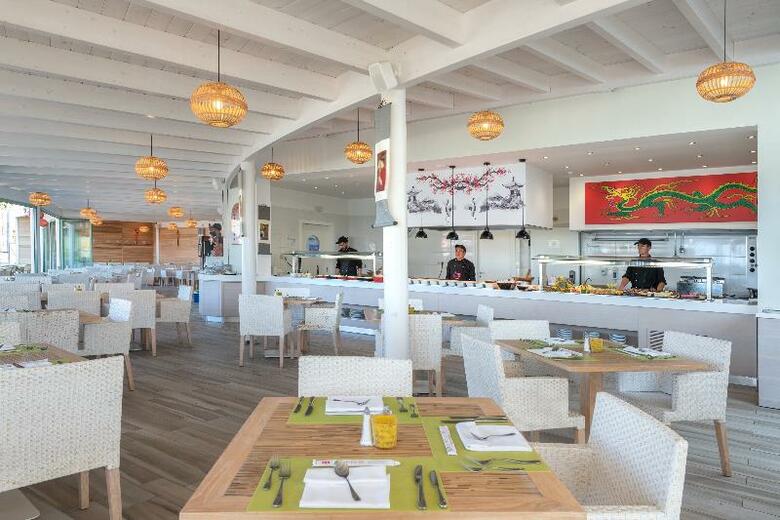 Hotel Star Beach Village