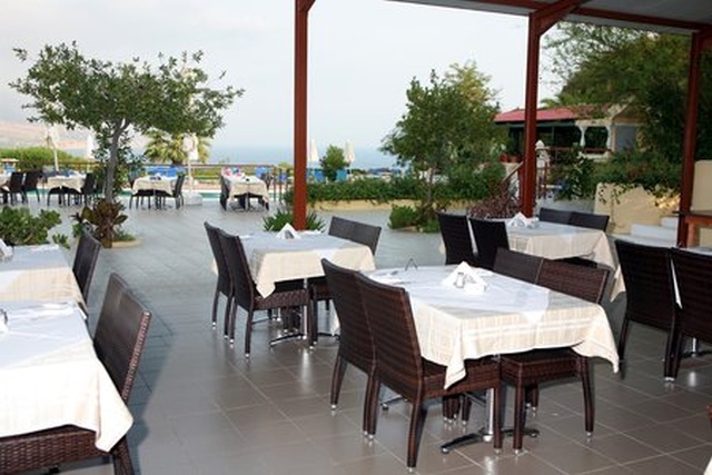 Karavados Beach Hotel & Bungalows