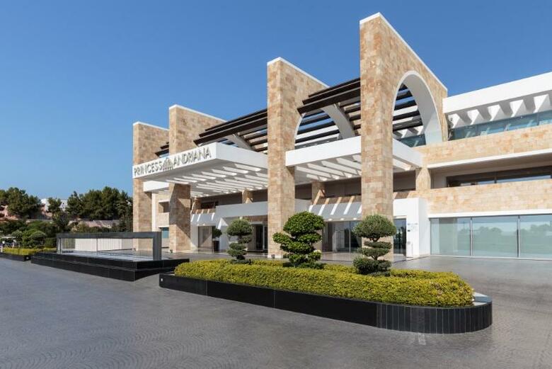 Hotel Princess Andriana Resort And Spa