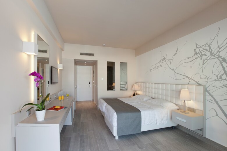 Hotel Princess Andriana Resort And Spa
