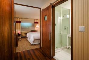 Hotel Four Points By Sheraton Miami Airport