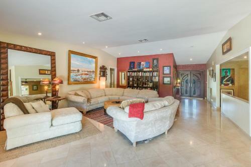 Secluded Pool Home In A Gated Community