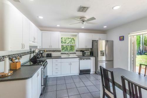 Secluded Pool Home In A Gated Community