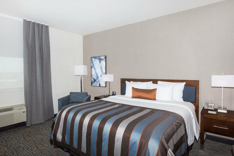 Hotel Wingate By Wyndham Miami Airport