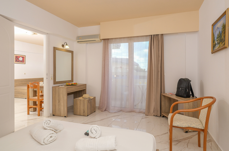 Hotel Anthoula Village