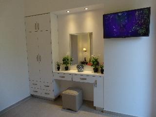 Hotel Makis Apartments