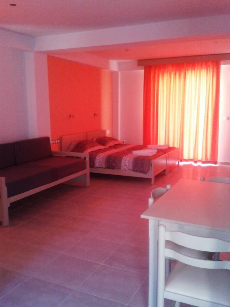 Christakis Hotel