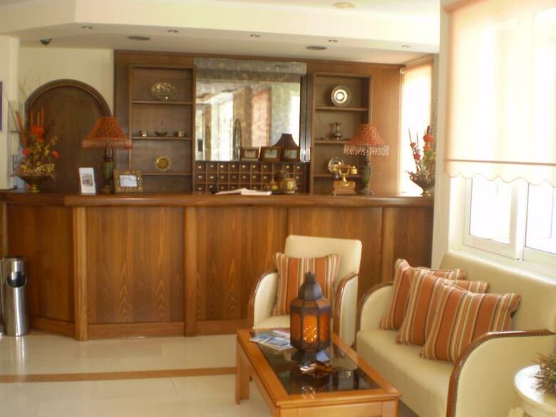 Hotel Damia Apartments