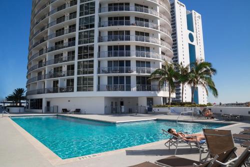 Luxury Apartment In Downtown