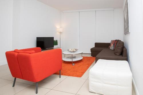 Luxury Apartment In Downtown