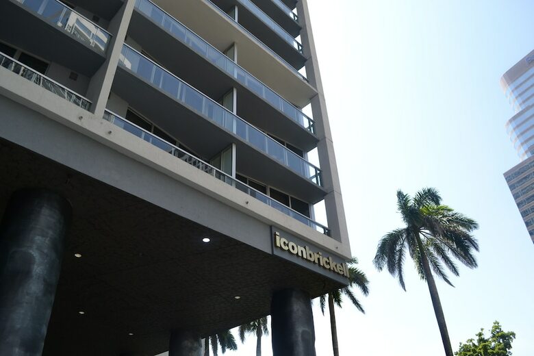 Apartamento Icon Residences