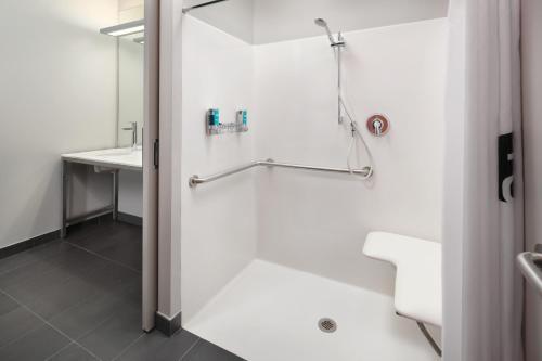 Hotel Aloft Miami Airport