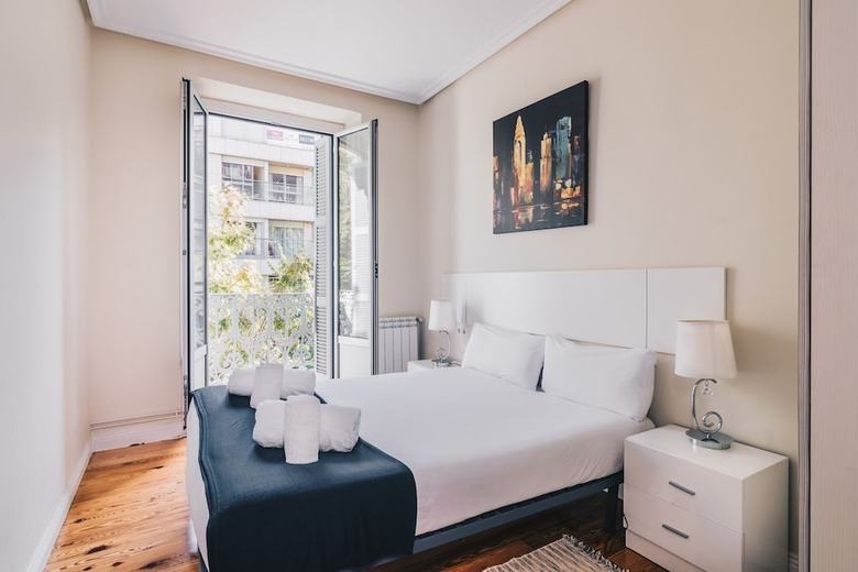 Easo Apartment By People Rentals