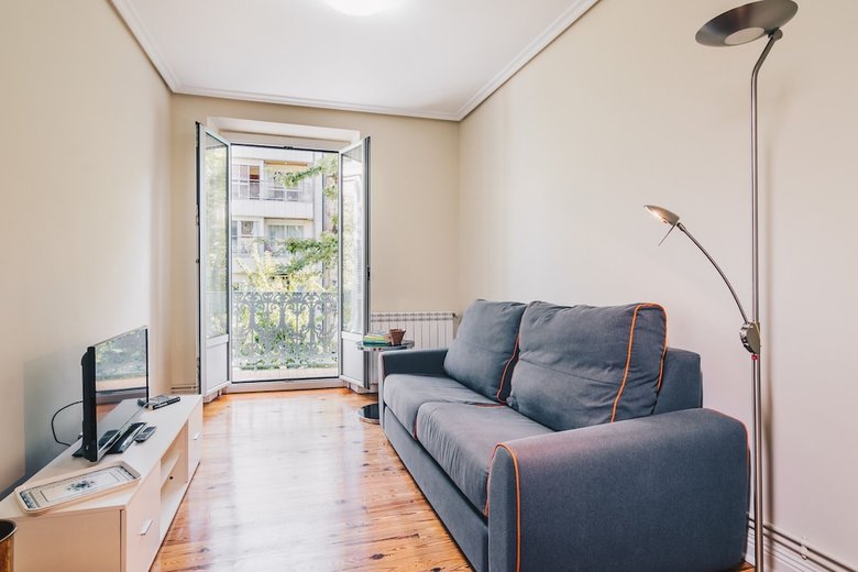 Easo Apartment By People Rentals
