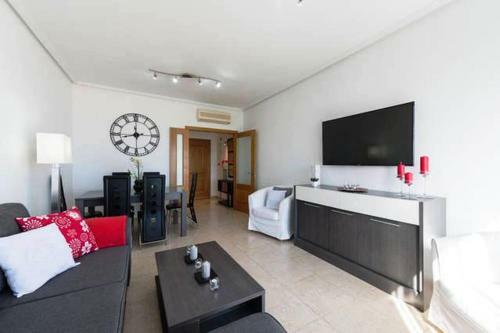 Vecindario-plaza Apartment