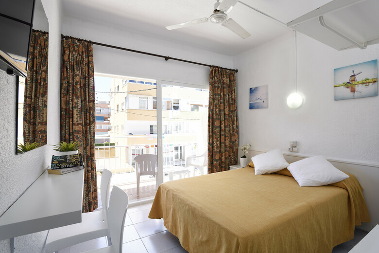 Apartamentos Hsr Gil