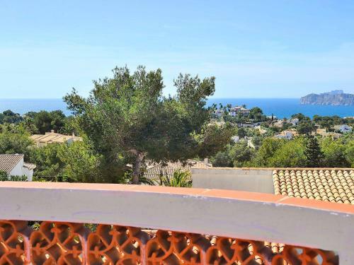 Holiday Home Balcon Al Mar 82-b