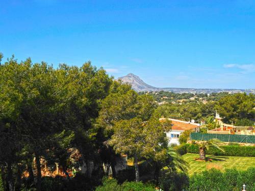 Holiday Home Balcon Al Mar 82-b