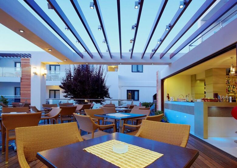 Hotel Minos Village