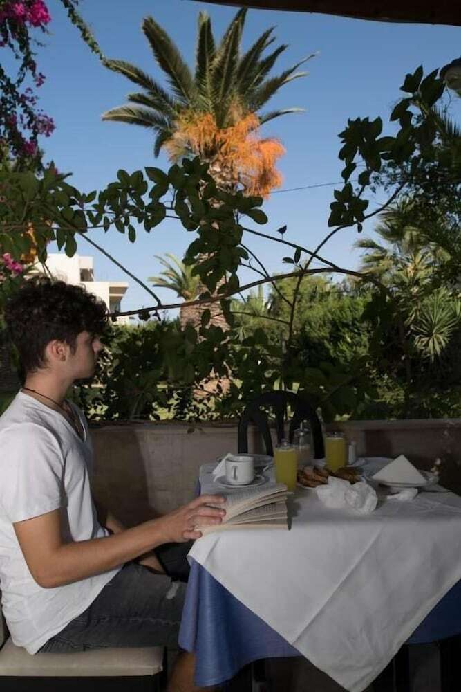 Hotel Gorgona Amudara
